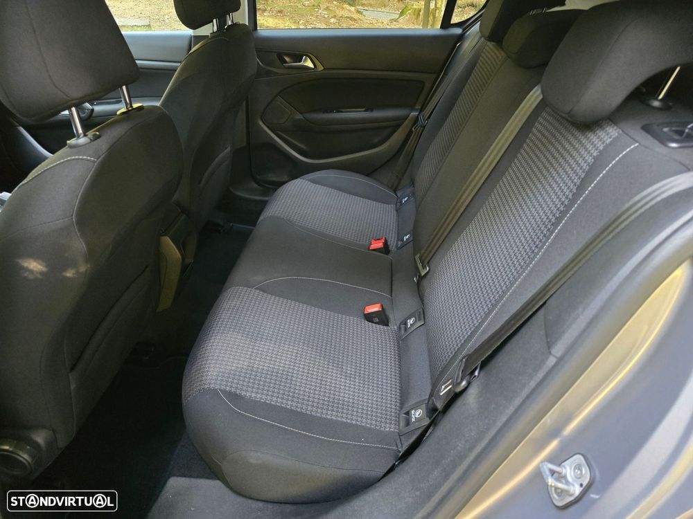 Peugeot 308 1.2 PureTech Style - 23