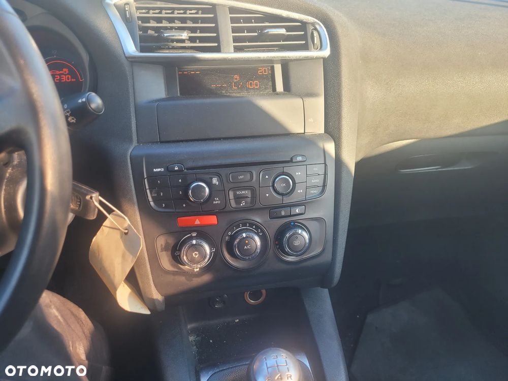 Citroën C4 HDi 90 Tendance - 23