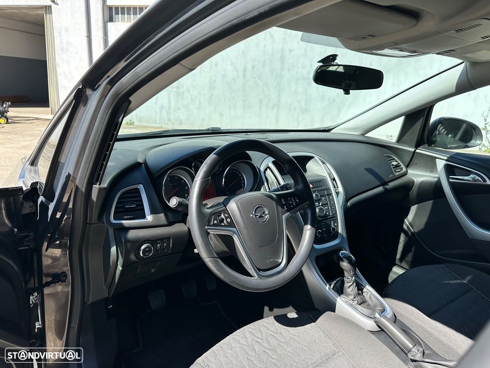 Opel Astra 1.7 CDTI Selection Start/Stop - 19