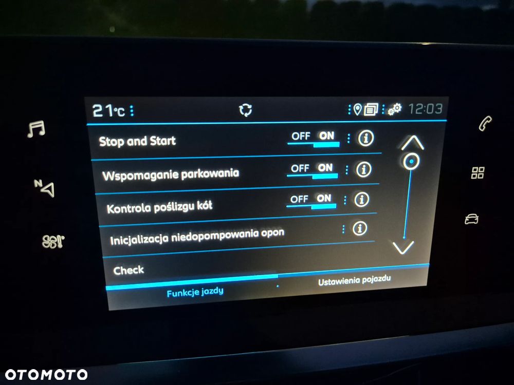 Peugeot 2008 1.5 BlueHDi Active S&S - 33