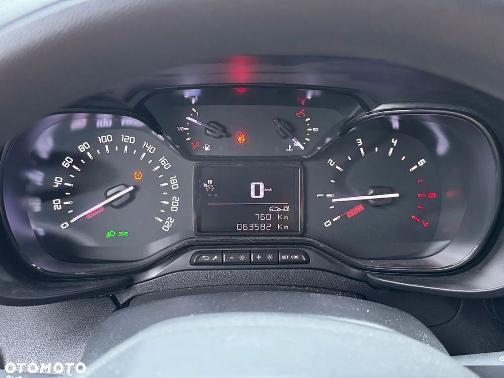 Citroën BERLINGO - 12