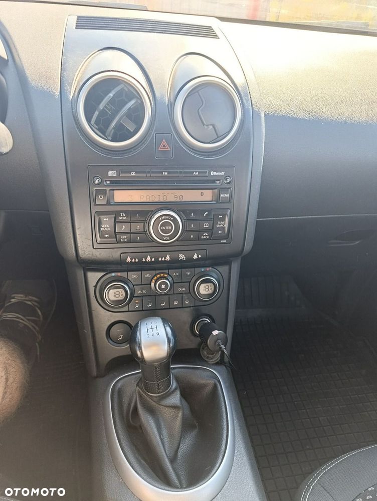 Nissan Qashqai - 13