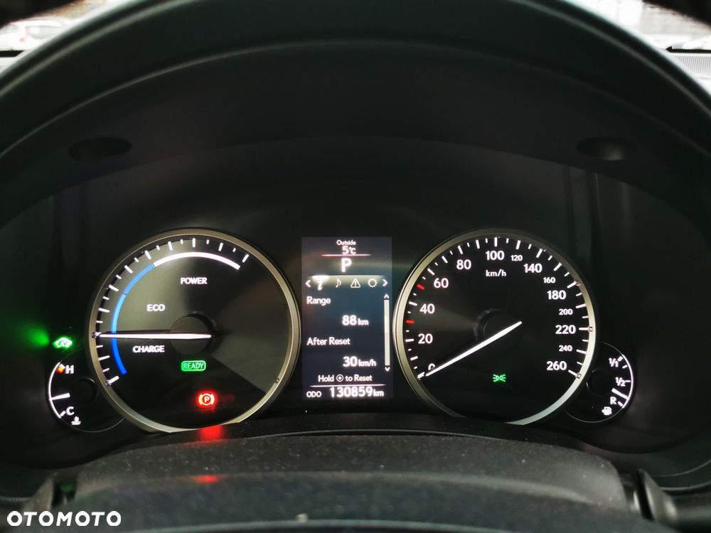 Lexus NX 300h Elite AWD - 24