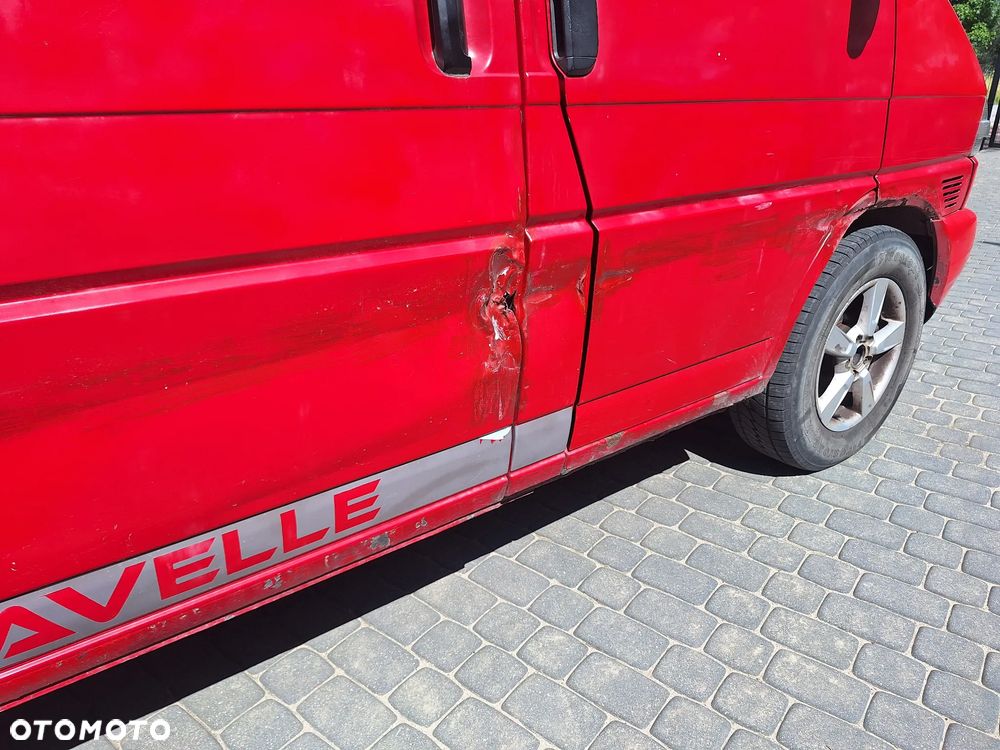 Volkswagen Caravelle CL - 18
