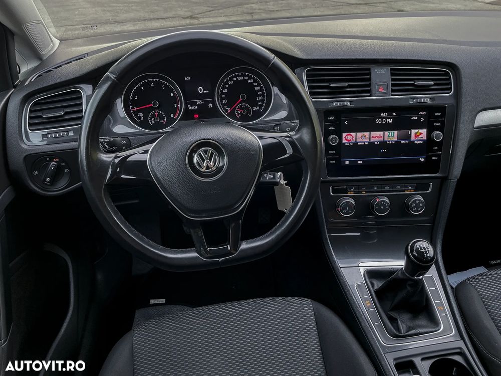 Volkswagen Golf 1.0 TSI (BlueMotion Technology) Comfortline - 6