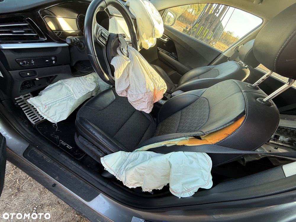 Kia Niro 1.6 GDI HEV 2WD OPF Vision - 22