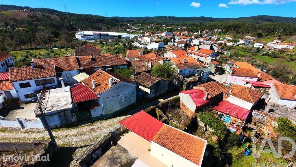 Casa / Villa em Castanheira de Pêra e Coentral de 120 m2 - Grande imagem: 5/33