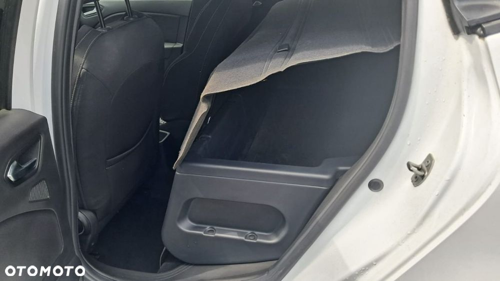 Renault Clio - 18