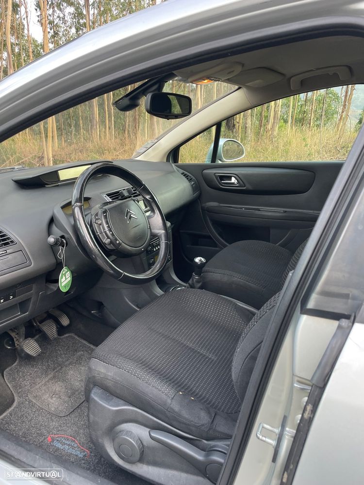 Citroën C4 1.6 HDi 110 VTR Pack - 5