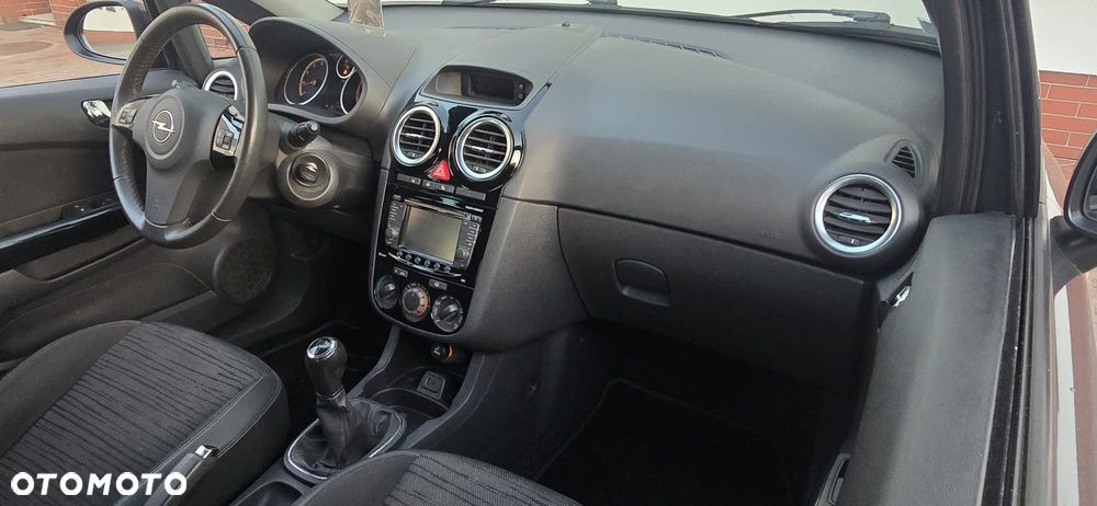 Opel Corsa - 26