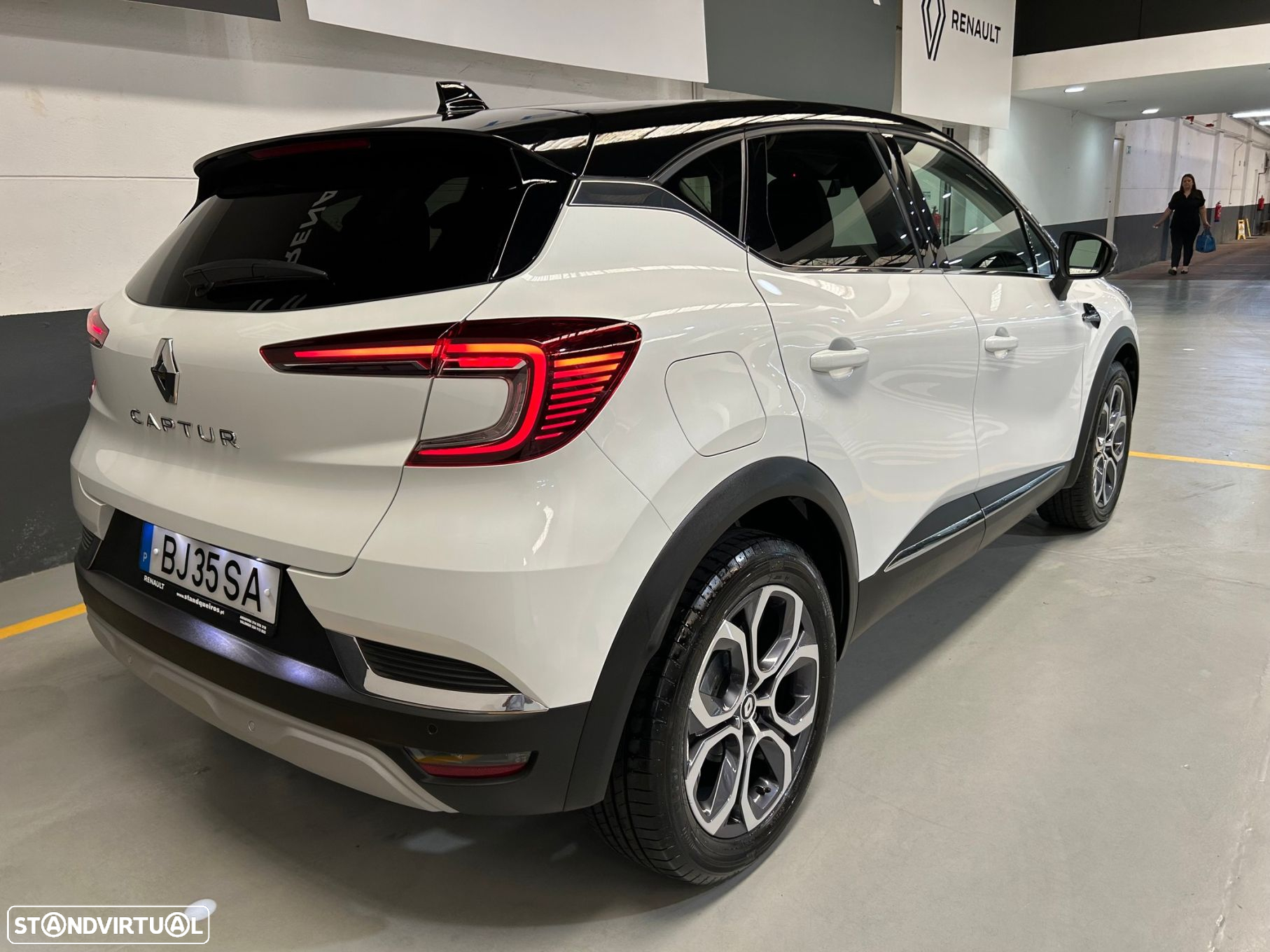 Renault Captur 1.0 TCe Techno - 9