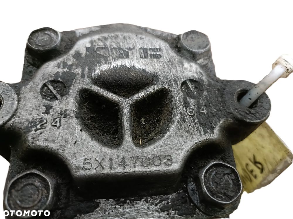 MITSUBISHI OUTLANDER I 01-06 2,0 B pompa wspomagania * - 5