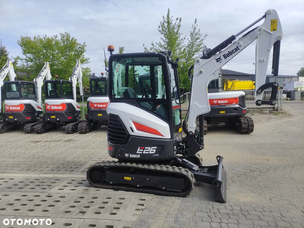 Bobcat E26 - 3