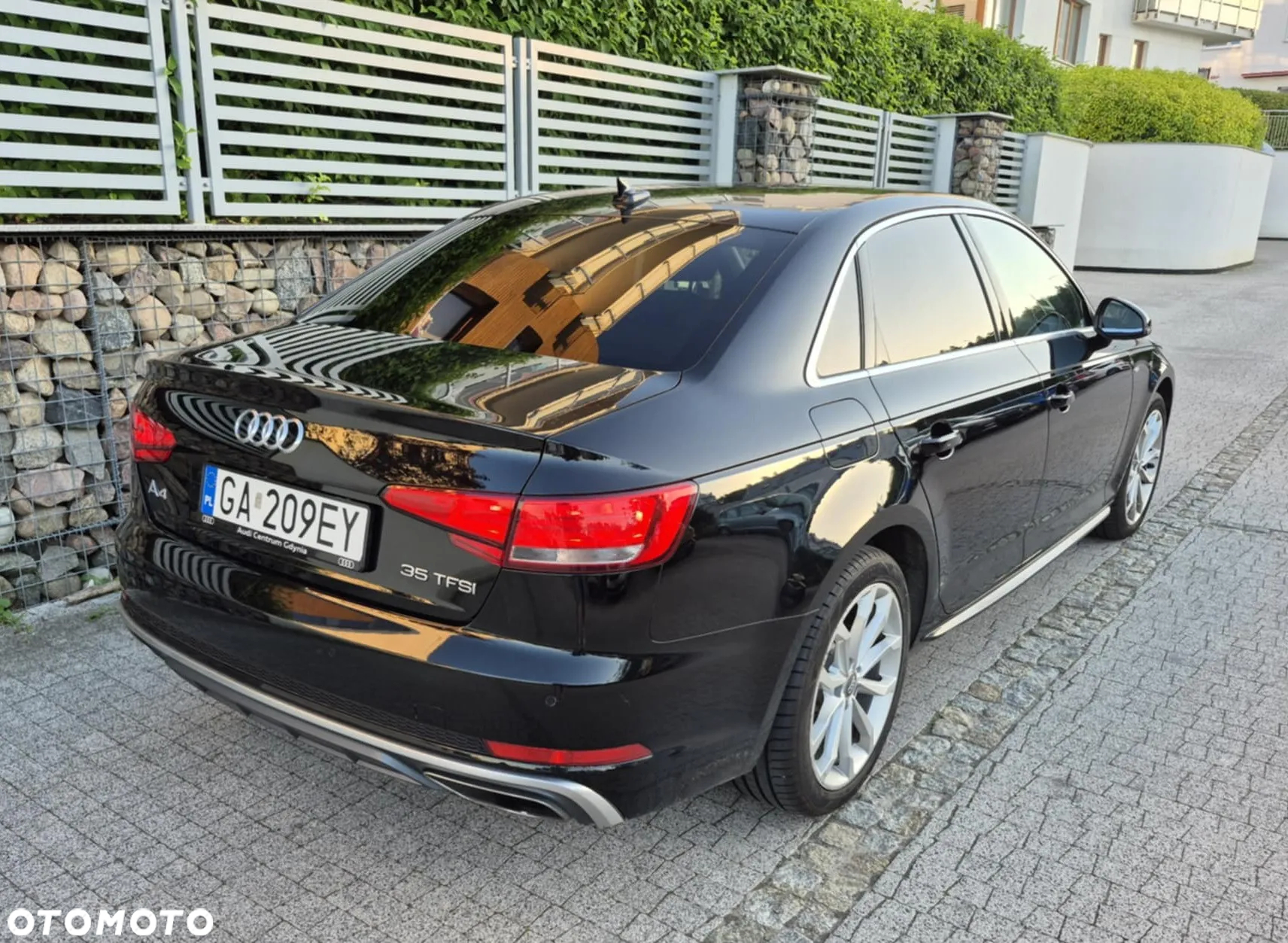 Audi A4 35 TFSI S tronic - 3
