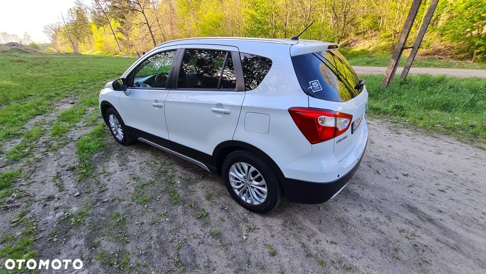 Suzuki SX4 S-Cross 1.6 Elegance - 4