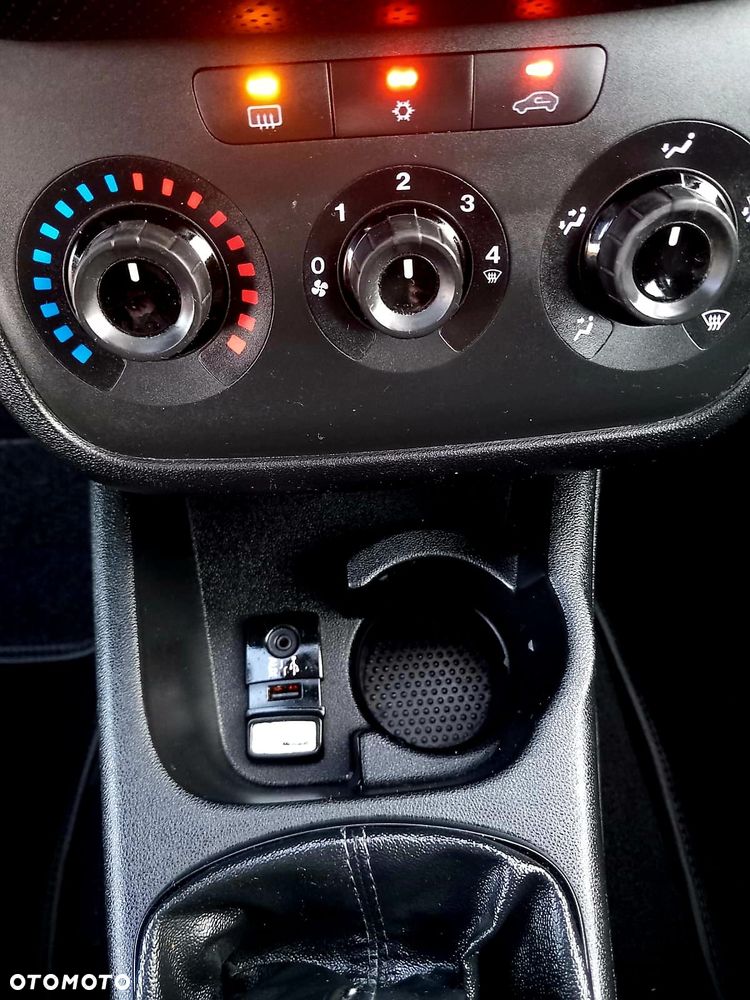 Fiat Punto Evo 1.2 8V Easy Start&Stopp - 23