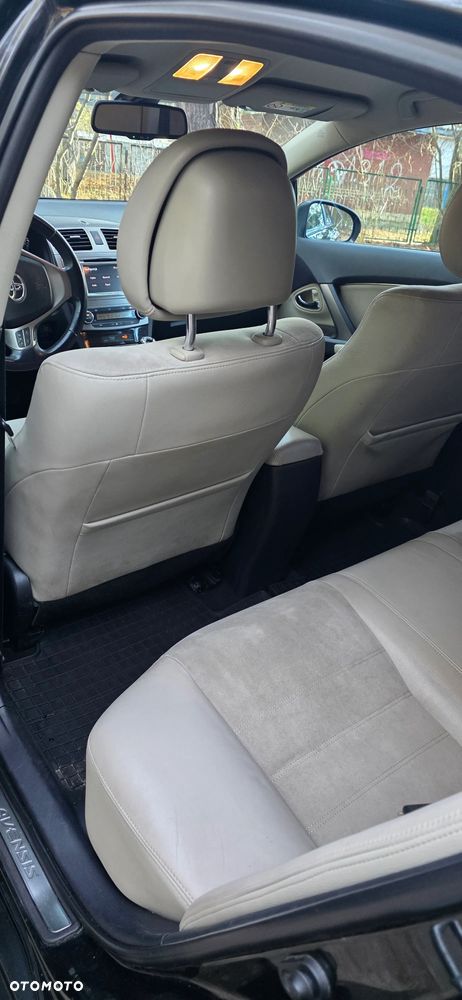 Toyota Avensis 2.0 D-4D Premium - 28