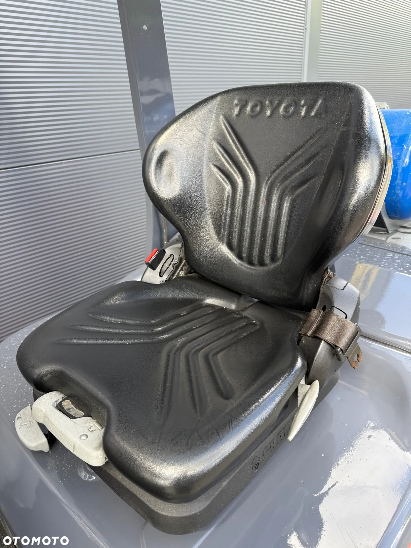 Toyota 02-8FGF25 - 8