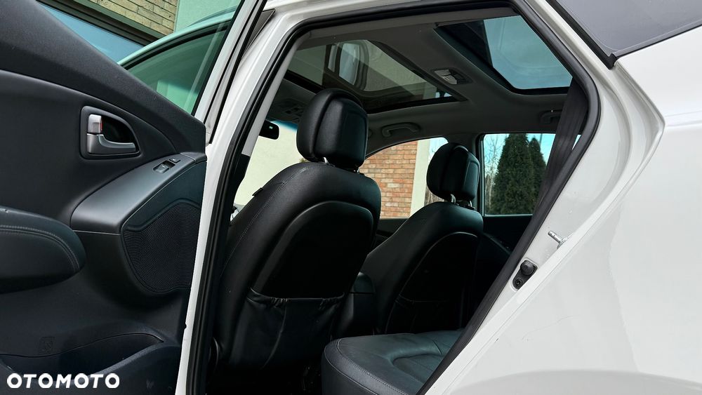 Hyundai ix35 2.0 CRDi 4WD Automatik Premium - 28