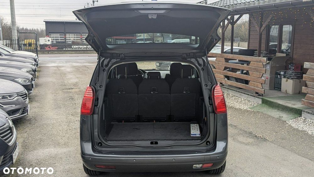 Peugeot 5008 - 31