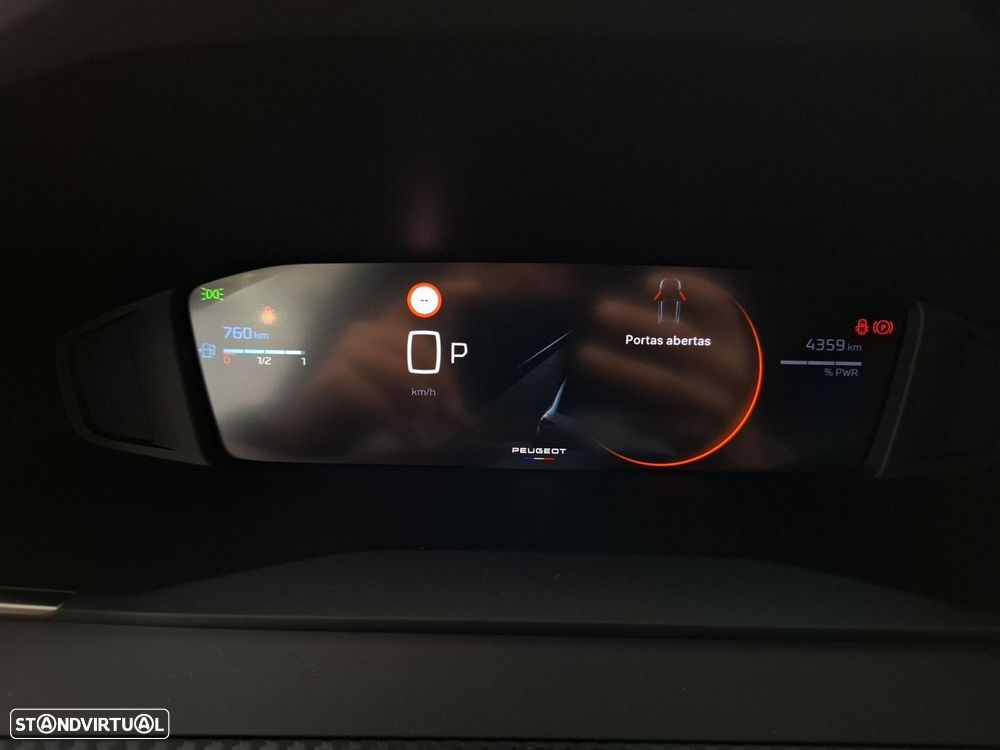 Peugeot 208 1.2 Hybrid Allure e-DCS6 - 18
