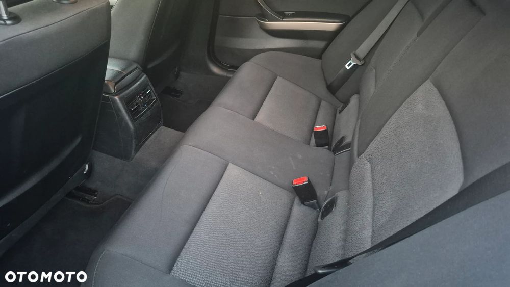 BMW Seria 3 - 21