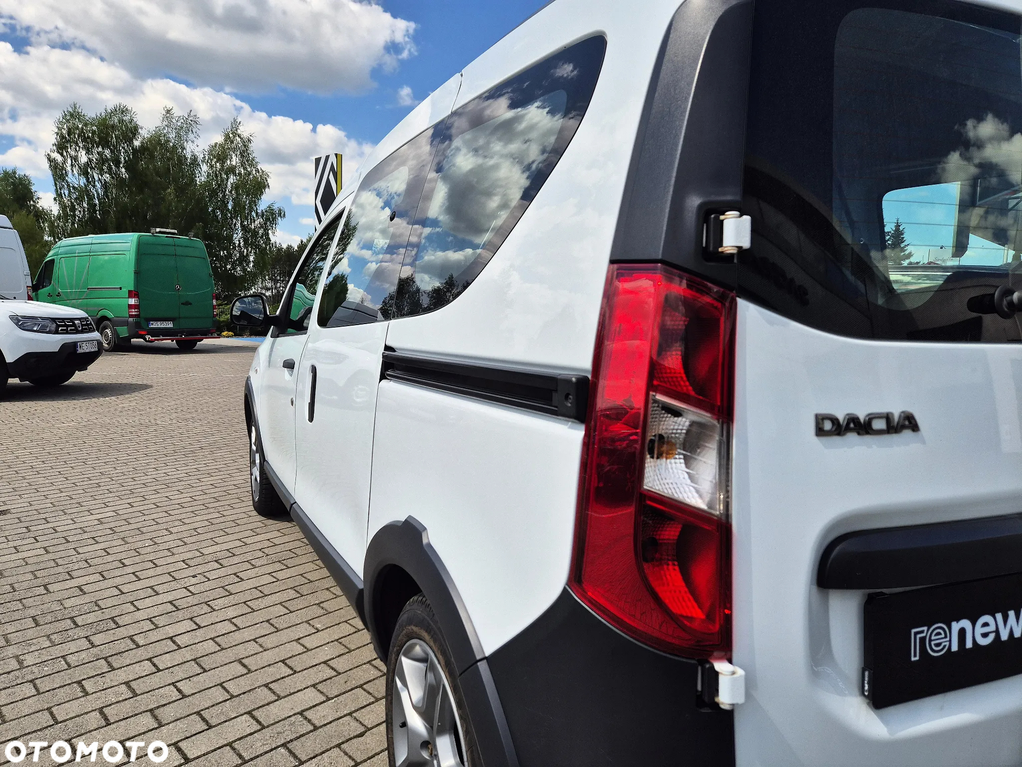 Dacia Dokker 1.5 Blue dCi Stepway - 11