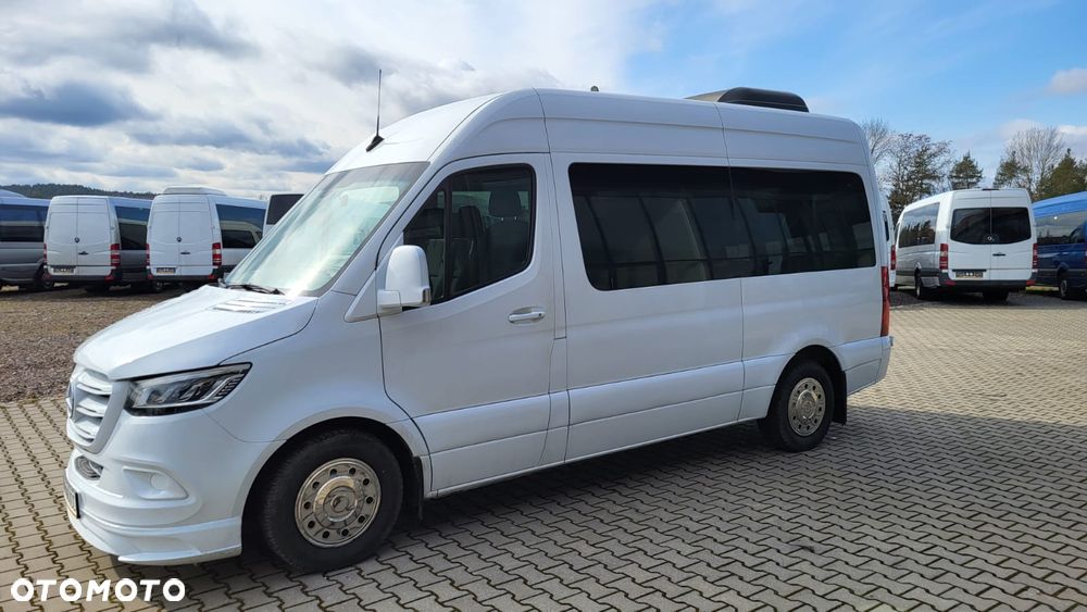 Mercedes-Benz Sprinter 907.221 - 1