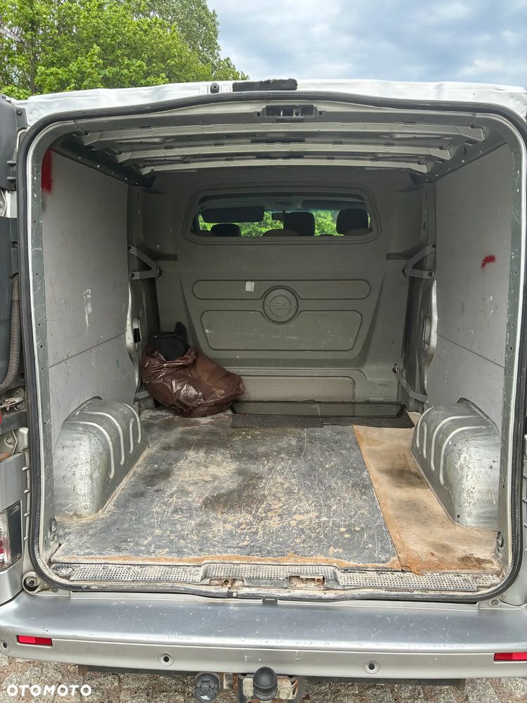 Opel Vivaro - 5