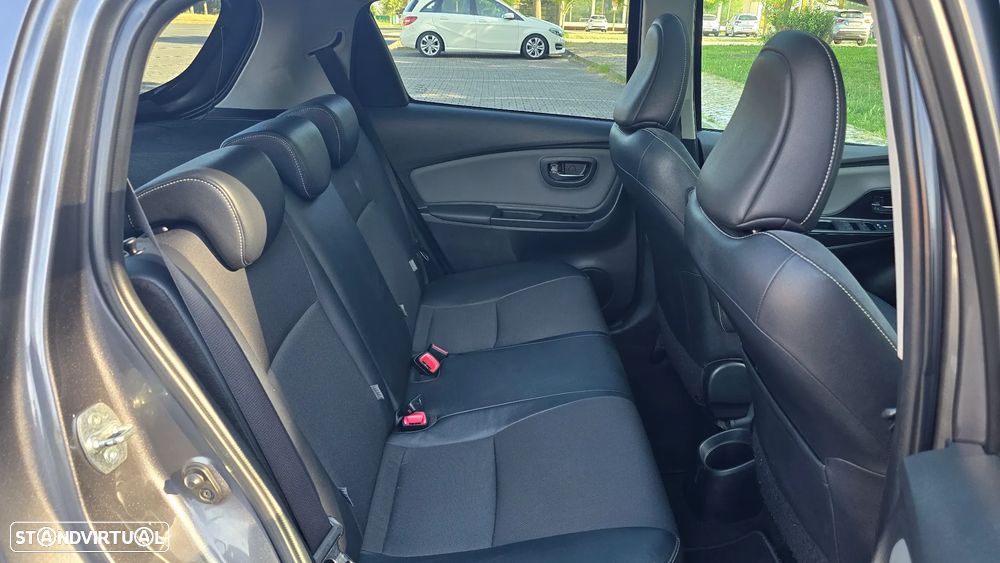 Toyota Yaris 1.5 HSD Sport+P.Luxury - 49