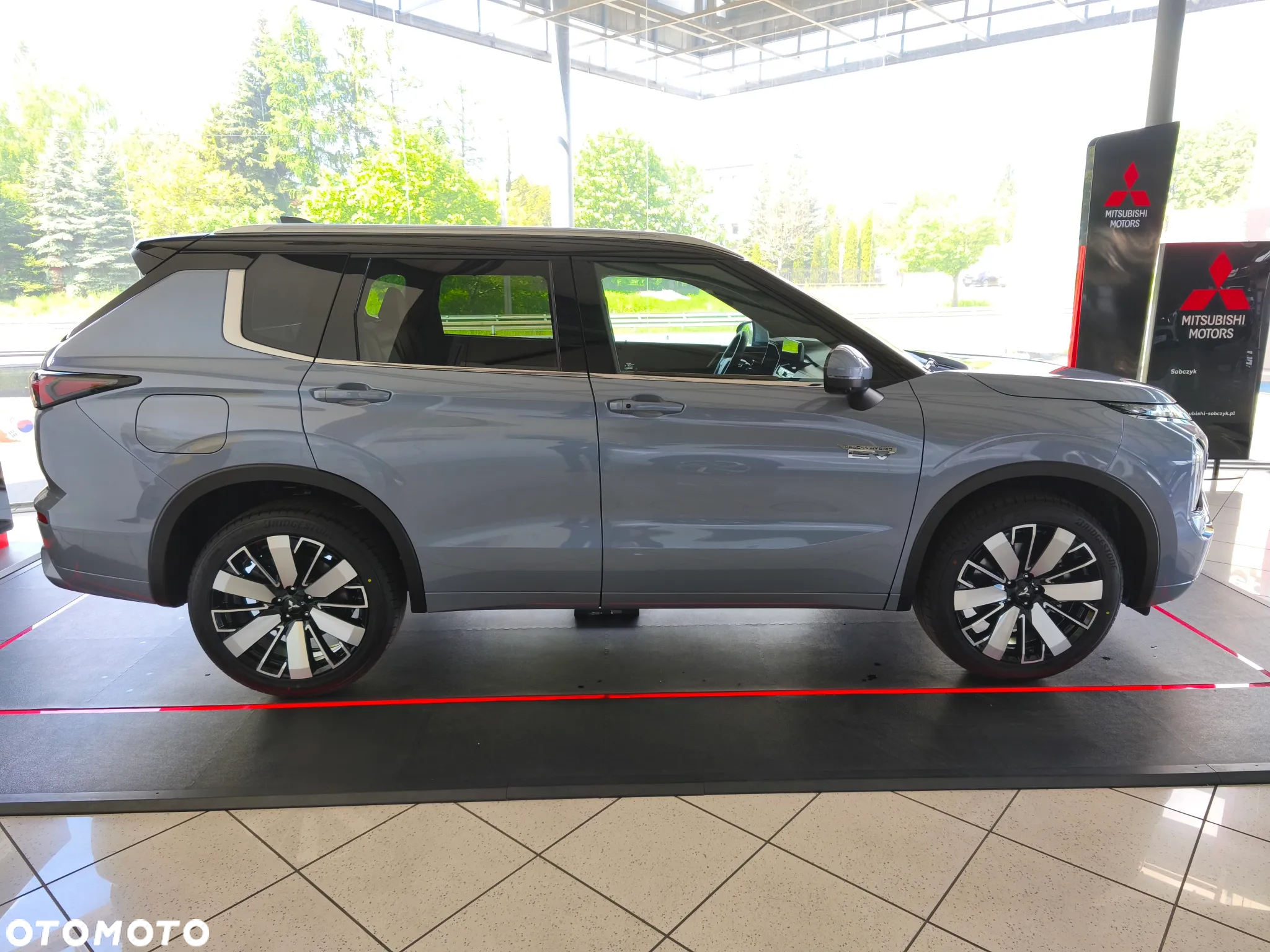 Mitsubishi Outlander PHEV Instyle - 5