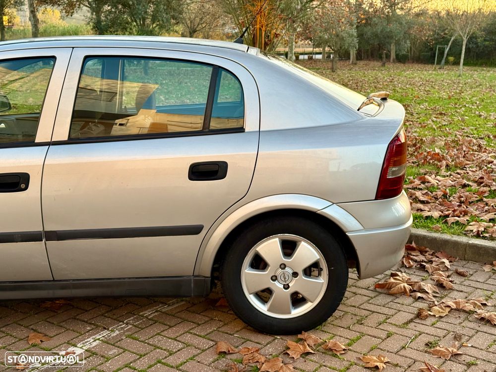 Opel Astra 1.4 Club - 3