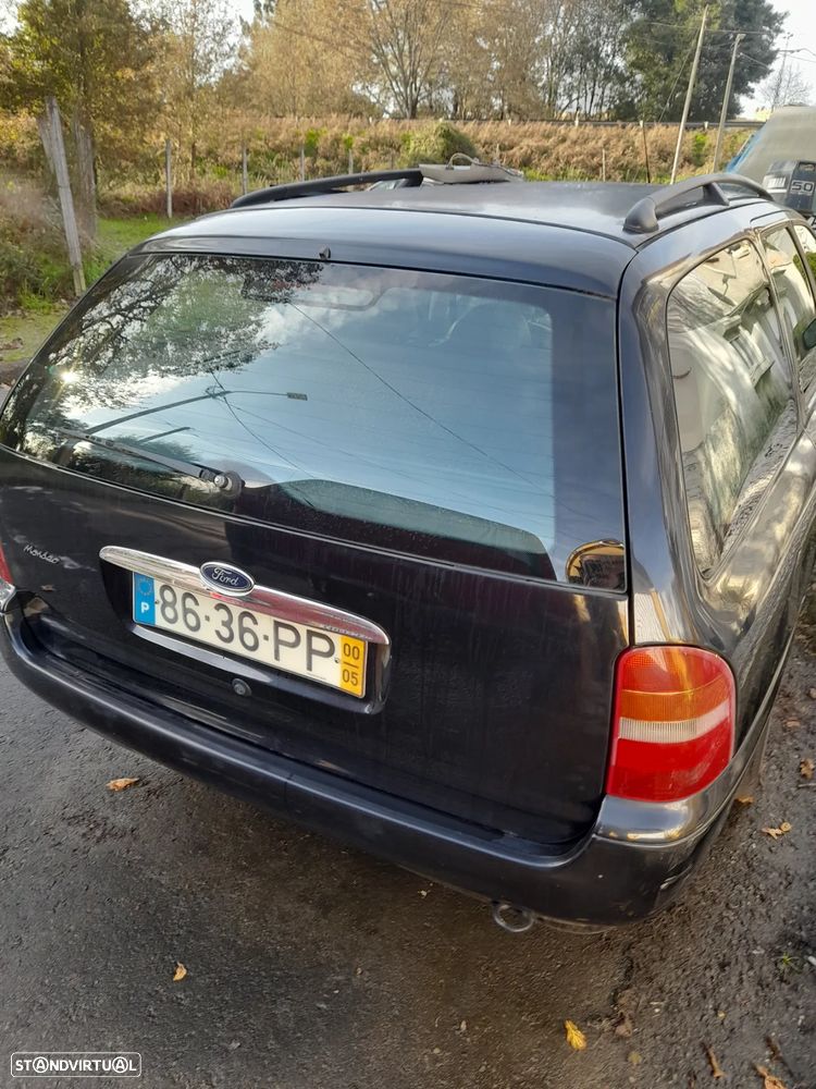 Ford Mondeo SW 1.8 TD Ghia - 2