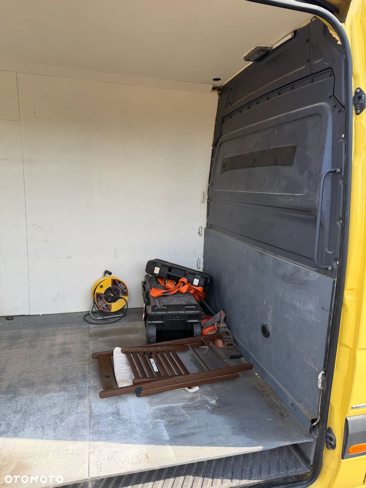 Mercedes-Benz SPRINTER - 10