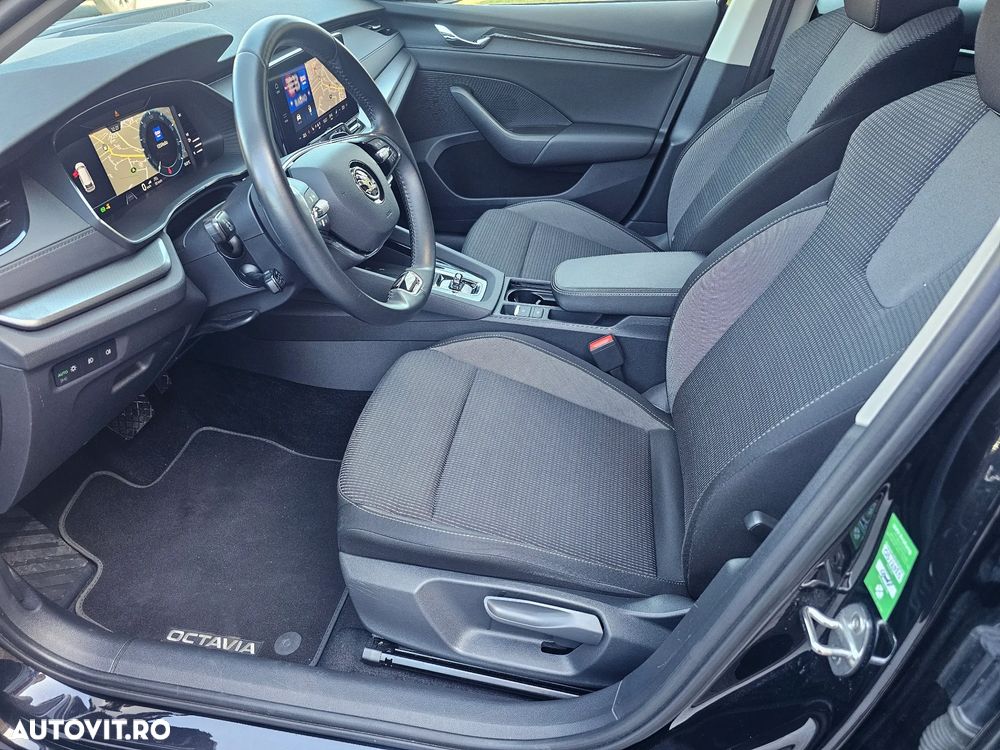 Skoda Octavia 2.0 TDI DSG Ambition - 33