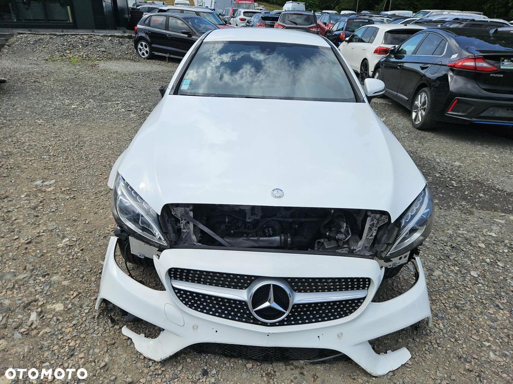 Mercedes-Benz Klasa C 220 d 9G-TRONIC AMG Line - 13