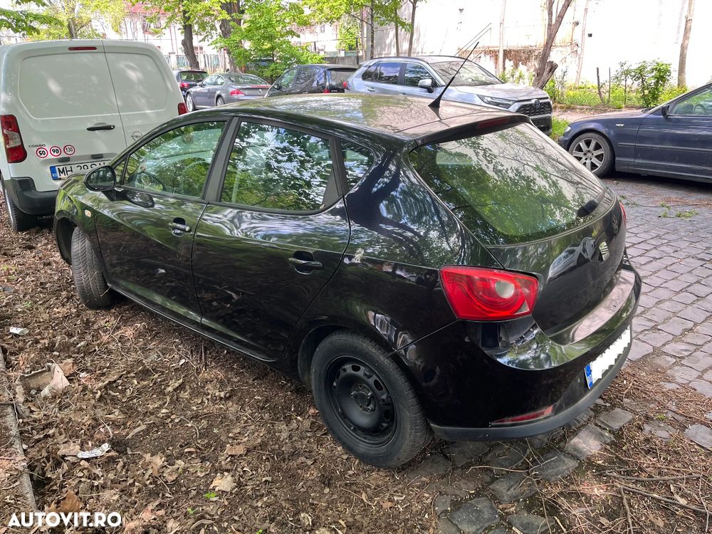 Dezmembrez Seat Ibiza 2010 1,4 TDI BMS  culoare negru - 5