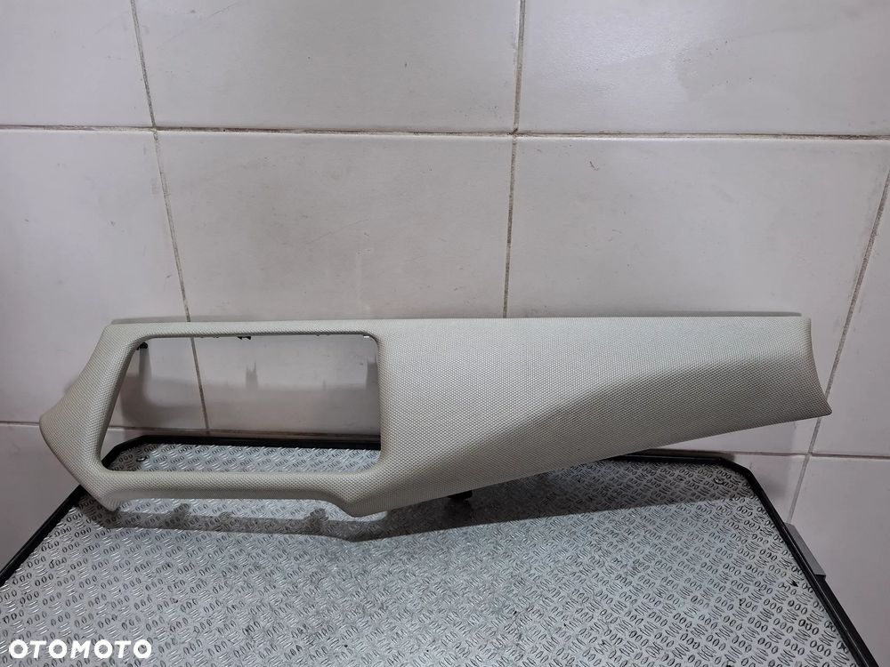 Dekor radia Nissan Micra V K14 2019 rok nr 684115FA0A - 1