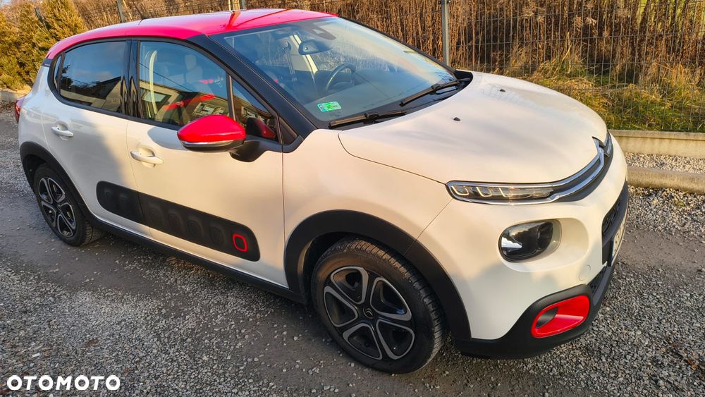 Citroën C3 1.2 PureTech Shine - 2