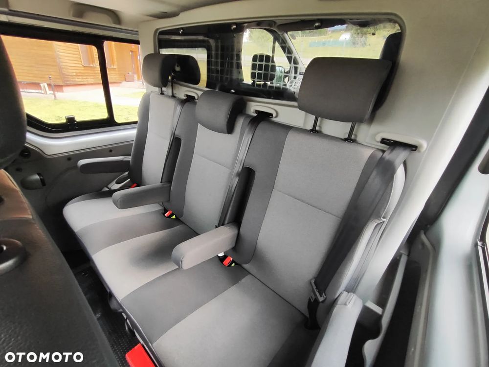 Renault Trafic - 22