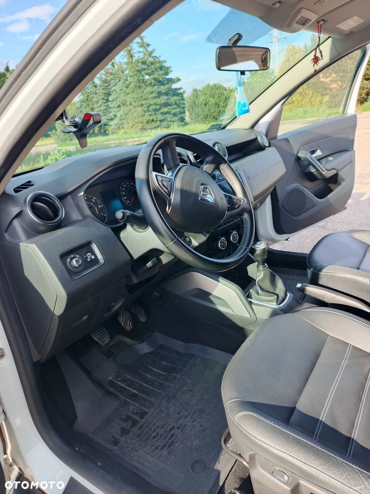 Dacia Duster 1.6 SCe Comfort - 10