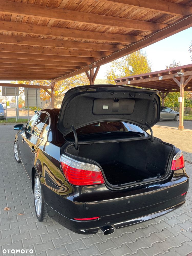 BMW Seria 5 520d - 30