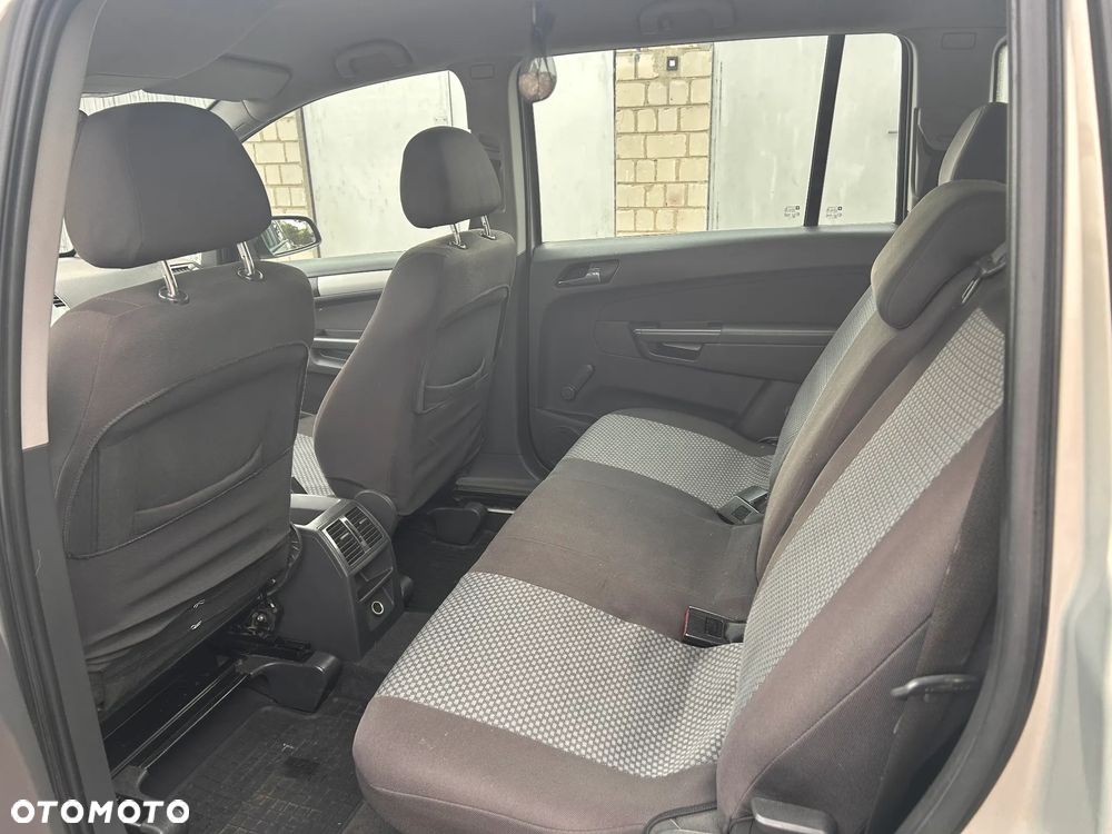Opel Zafira - 6