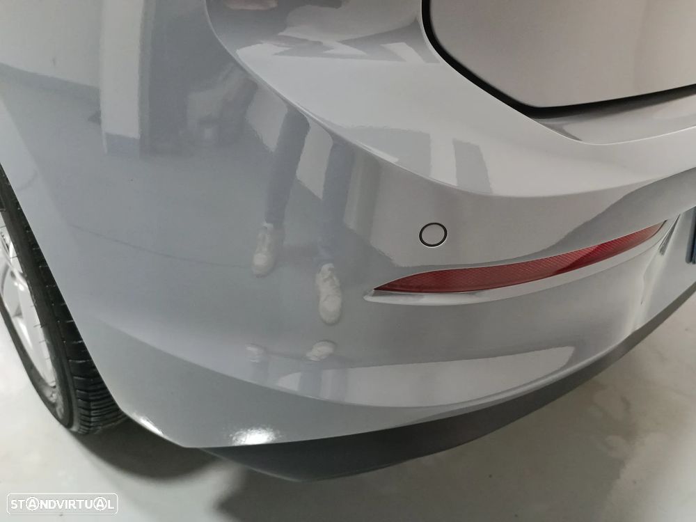 VW Golf 1.0 TSI Trendline Pack - 10