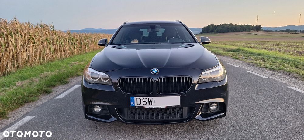 BMW Seria 5 520d Sport Line - 15
