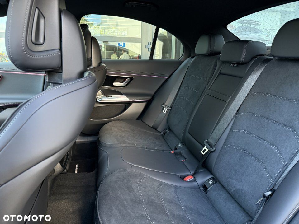 Mercedes-Benz Klasa E - 7