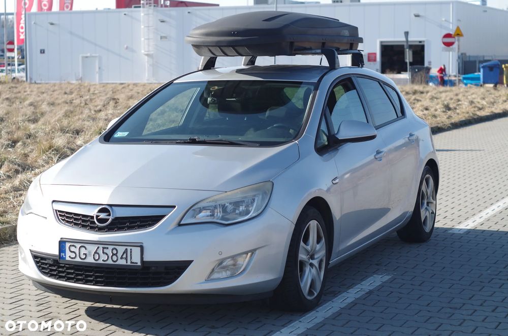 Opel Astra 1.4 T Enjoy - 1