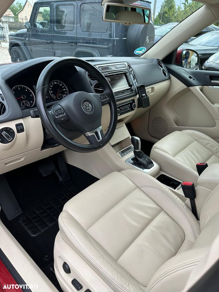 Volkswagen Tiguan 2.0 TDI DPF 4Motion BlueMotion Technology DSG Sport & Style - 11