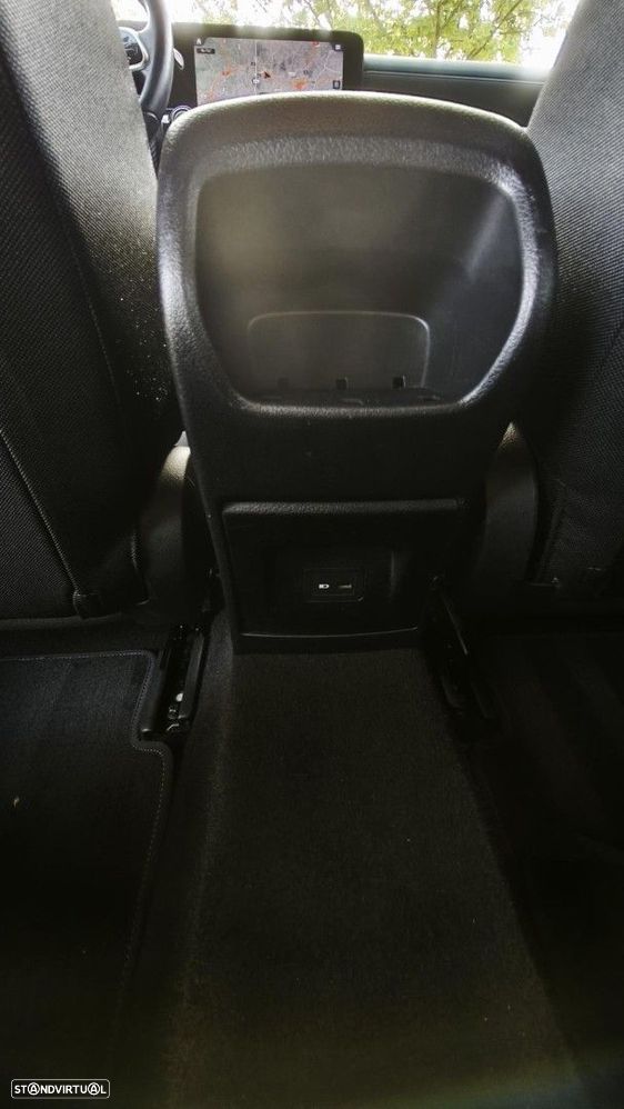 Mercedes-Benz CLA 180 d Shooting Brake Business Solutions Aut. - 27