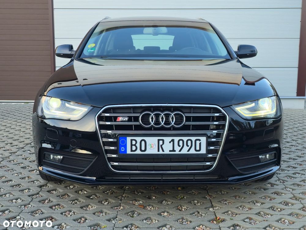 Audi A4 Avant 2.0 TDI ultra - 2